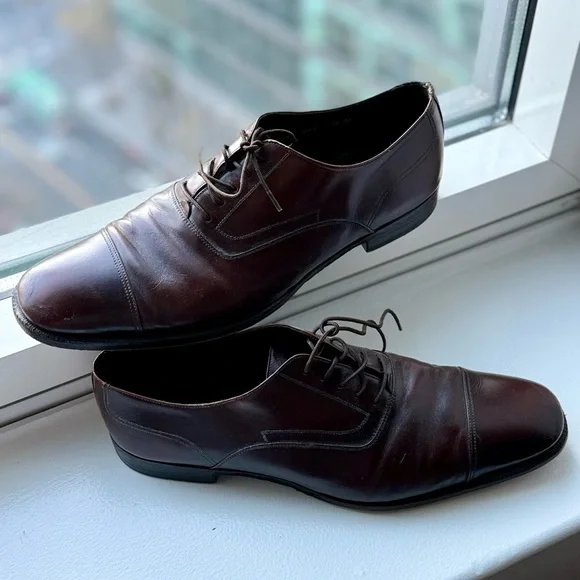 Men’s Salvatore Ferragamo Classic Dress Shoe - - Picture 2 of 11